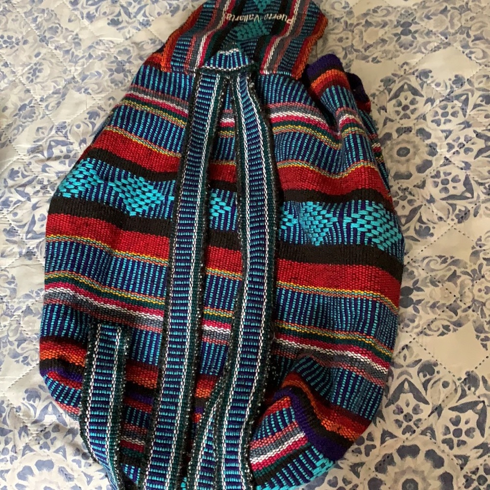 Woven Backpack - Picture 4 of 4